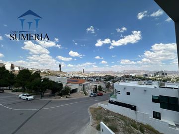 Bonita residencia inteligente en exclusivo fraccionamiento