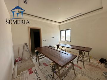 Bonita residencia inteligente en exclusivo fraccionamiento