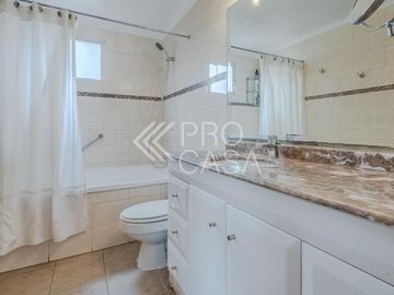 Avenida Ossa - Av. Echeñique/Nazareth - Av. Tobalaba - Casa - Venta