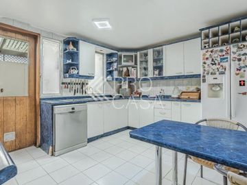Avenida Ossa - Av. Echeñique/Nazareth - Av. Tobalaba - Casa - Venta
