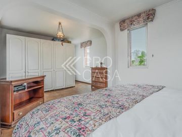 Avenida Ossa - Av. Echeñique/Nazareth - Av. Tobalaba - Casa - Venta
