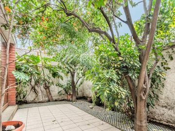 Avenida Ossa - Av. Echeñique/Nazareth - Av. Tobalaba - Casa - Venta