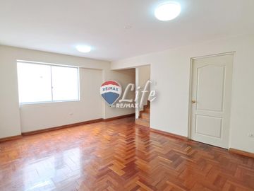 Se Vende Dúplex Con Amplia Terraza En Magdalena Del Mar 147 M² en