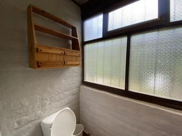 Casa en Venta | con piscina y amplias áreas verdes | Pifo
