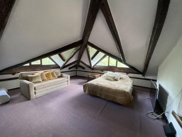 Casa en Venta | con piscina y amplias áreas verdes | Pifo