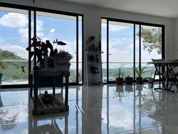 Casa en Venta, Zona Esmeralda, 3 Recámaras.