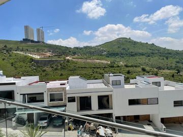 Casa en Venta, Zona Esmeralda, 3 Recámaras.