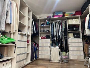 Casa en Venta, Zona Esmeralda, 3 Recámaras.