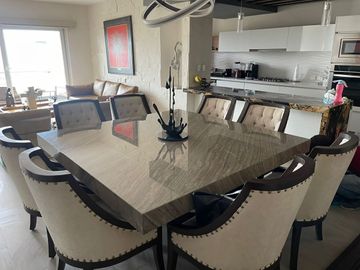 PENTHOUSE EN VENTA JURIQUILLA SIN MUEBLES