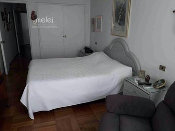 Venta hermoso y amplio Departamento en Avda. Marina
