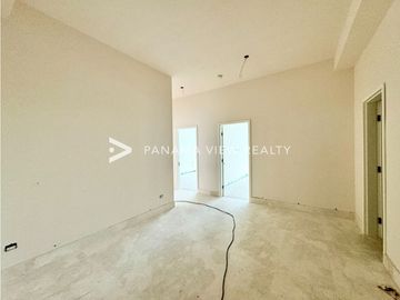 SKYHOMES / OCEAN REEF / VENTA