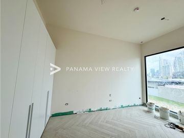 SKYHOMES / OCEAN REEF / VENTA