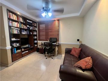 VILLA LUCRE / PASEO DEL VALLE / 157M2 / 3 HABITACIONES / TERRAZA