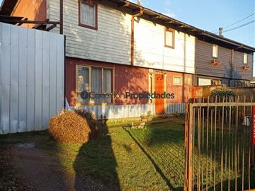 Casa en Venta en LINDA CASA EN EXCELENTE UBICACIÓN / PUERTO VARAS