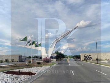 TERRENO EN RESIDENCIAL CLUB DE GOLF LAS AVES