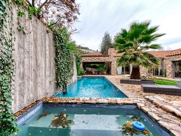 Preciosa casa en excelente terreno