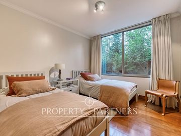Fantástico duplex con jardín, a pasos de San Benito