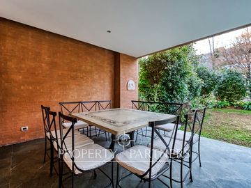 Fantástico duplex con jardín, a pasos de San Benito