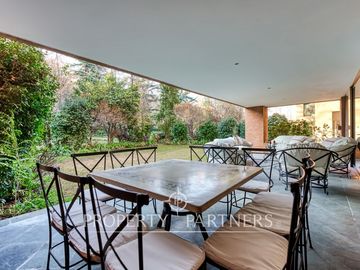 Fantástico duplex con jardín, a pasos de San Benito