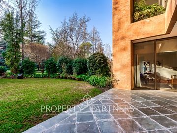 Fantástico duplex con jardín, a pasos de San Benito
