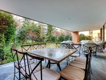 Fantástico duplex con jardín, a pasos de San Benito