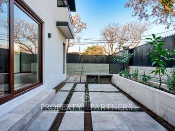 A estrenar! Increíble casa completamente remodelada