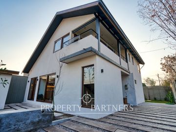 A estrenar! Increíble casa completamente remodelada