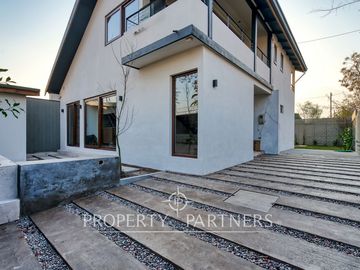 A estrenar! Increíble casa completamente remodelada