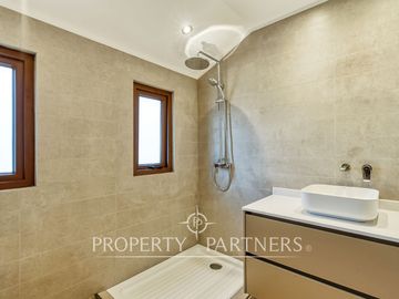 A estrenar! Increíble casa completamente remodelada