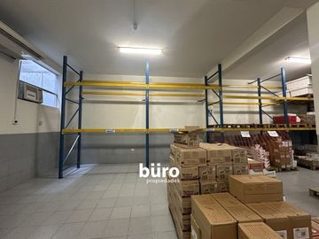 ESPECTACULAR LOCAL EN VENTA MUY BIEN UBICADO EN MIRAFLORES