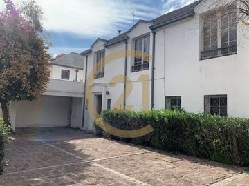 Casa providencia 5D/5B excelente ubicación