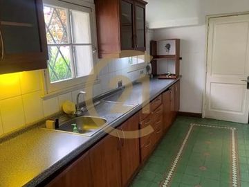 Casa providencia 5D/5B excelente ubicación