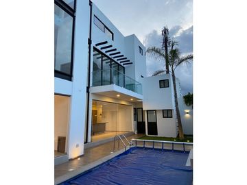Casa En Venta En Cluster 11 11 11 Lomas De Angelopolis