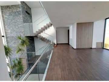 Casa En Venta En Cluster 11 11 11 Lomas De Angelopolis