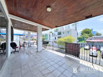ALQUILO/ VENDO CASA COMERCIAL EN SAN FRANCISCO (8)