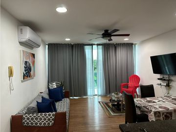 VENTA DE APARTAMENTO DE PLAYA EN COLON