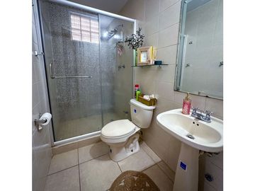 ARRAIJAN / BRISAS DEL GOLF / 295 M2 / 3 HABITACIONES/ 100 M2 PATIO