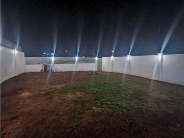 ARRAIJAN / BRISAS DEL GOLF / 295 M2 / 3 HABITACIONES/ 100 M2 PATIO