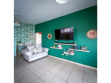 ARRAIJAN / BRISAS DEL GOLF / 295 M2 / 3 HABITACIONES/ 100 M2 PATIO