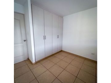 ARRAIJAN / BRISAS DEL GOLF / 295 M2 / 3 HABITACIONES/ 100 M2 PATIO
