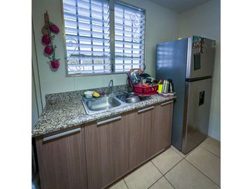 ARRAIJAN / BRISAS DEL GOLF / 295 M2 / 3 HABITACIONES/ 100 M2 PATIO