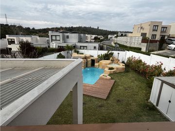 QUILPUE, CASA INDEPENDIENTE EN CONDOMINIO LOMAS DEL SOL