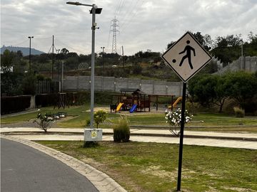 QUILPUE, CASA INDEPENDIENTE EN CONDOMINIO LOMAS DEL SOL