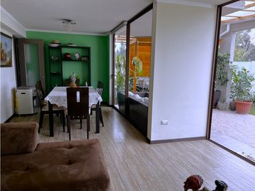 QUILPUE, CASA INDEPENDIENTE EN CONDOMINIO LOMAS DEL SOL
