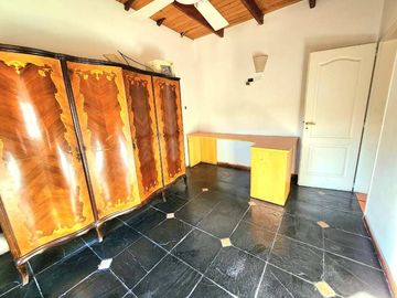 Chalet en venta en Castelar Norte