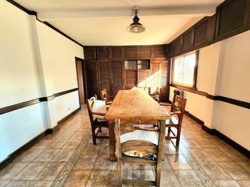 Chalet en venta en Castelar Norte