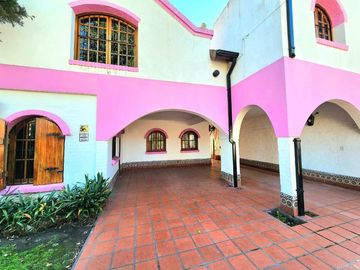 Chalet en venta en Castelar Norte
