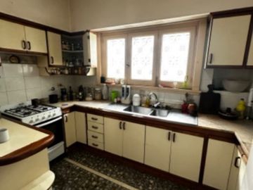 Chalet en venta en Bernal Centro