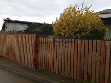 Casa en Venta en CASA EN VENTA RECIEN REMODELADA / FRUTILLAR ALT