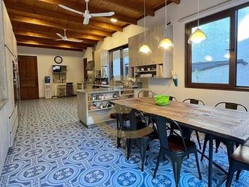Venta Espectacular casa en Buin 8 dorm.
